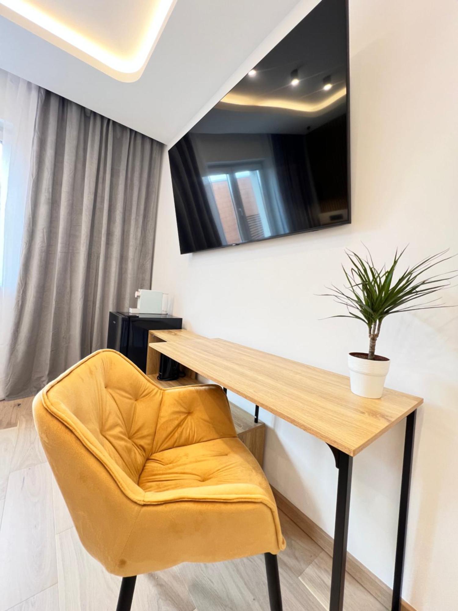 Milan Boutique Villa Падерно-Дуньяно Экстерьер фото