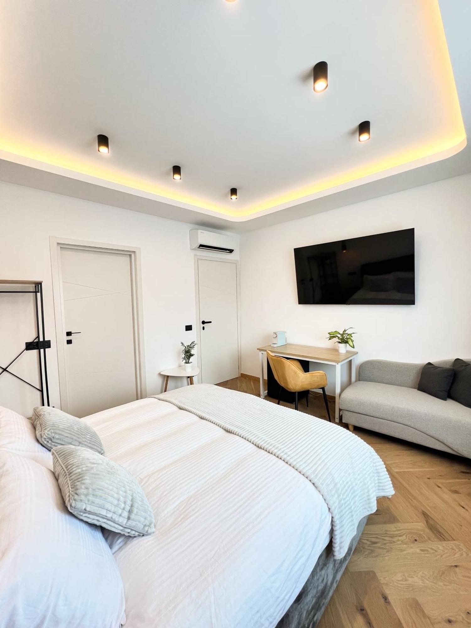 Milan Boutique Villa Падерно-Дуньяно Экстерьер фото